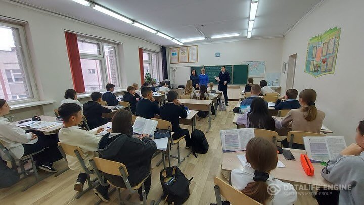 Сотрудником полиции Әділбековым Қ.Б была проведена профилактическая беседа с учащимися 6-8 классов